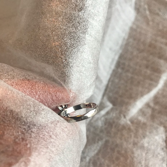 Dainty Sterling Silver Sunflower Ring and Frame - Picture 9 of 12